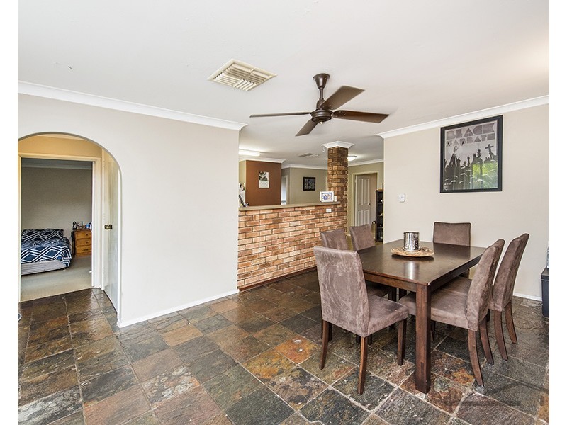 20 Tuart Road, Greenfields WA 6210