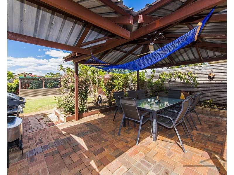 20 Tuart Road, Greenfields WA 6210