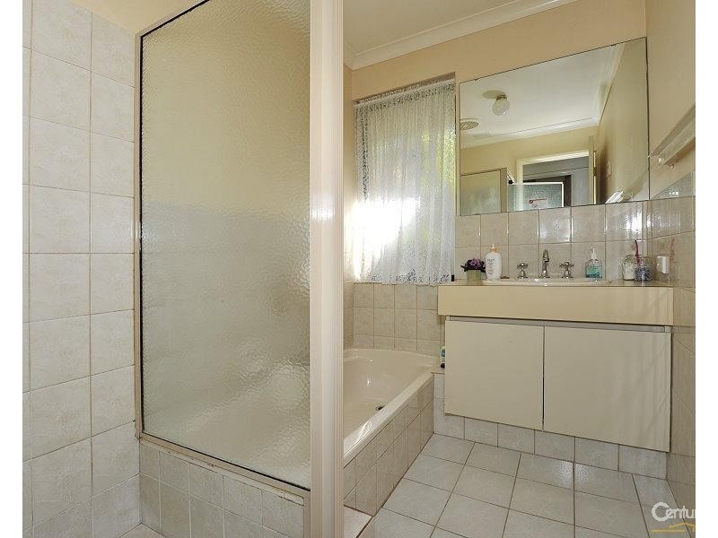 11 Denham Street, Dudley Park WA 6210