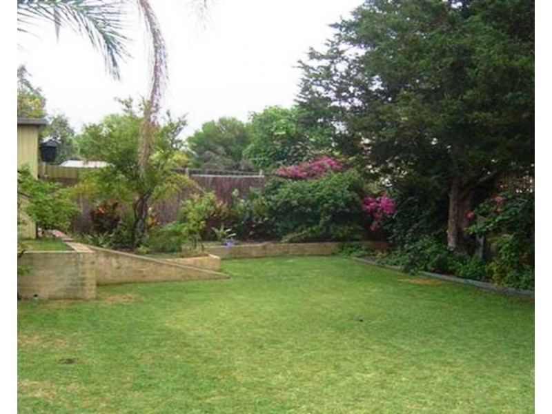 14 Clytie Road, Silver Sands WA 6210