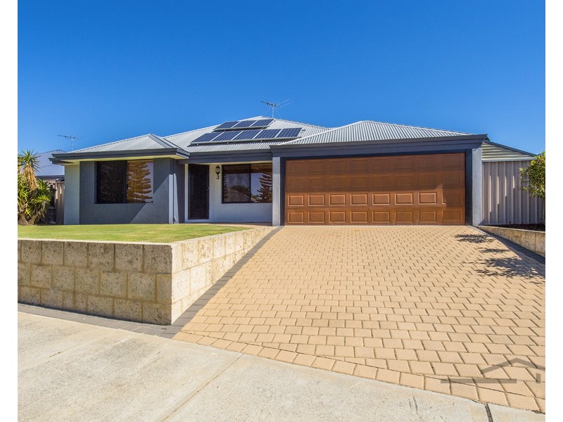 3 Noosa Drive, Secret Harbour WA 6173