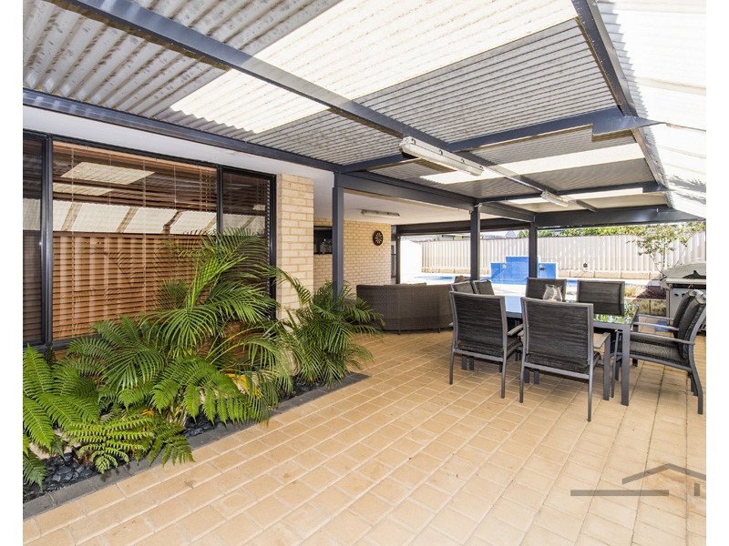 3 Noosa Drive, Secret Harbour WA 6173