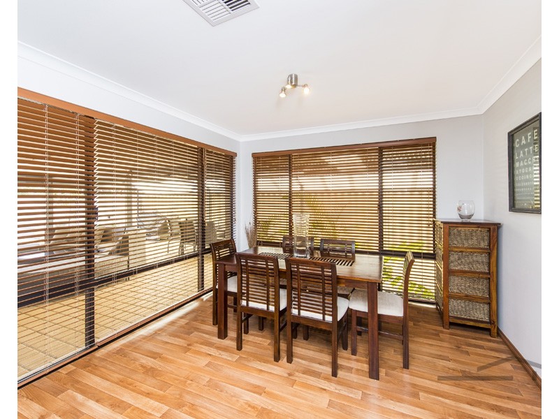 3 Noosa Drive, Secret Harbour WA 6173