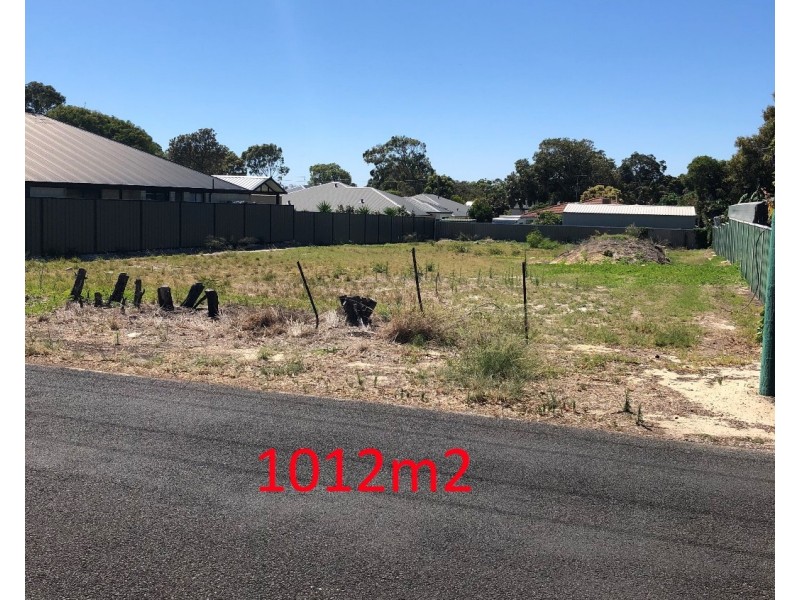 9 Merrivale Street, Wannanup WA 6210