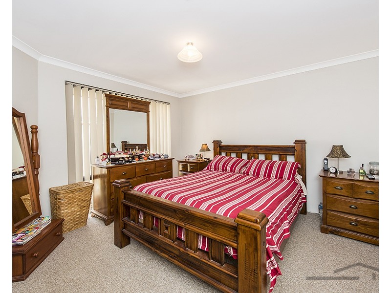 13 Malata Ridge, Lakelands WA 6180