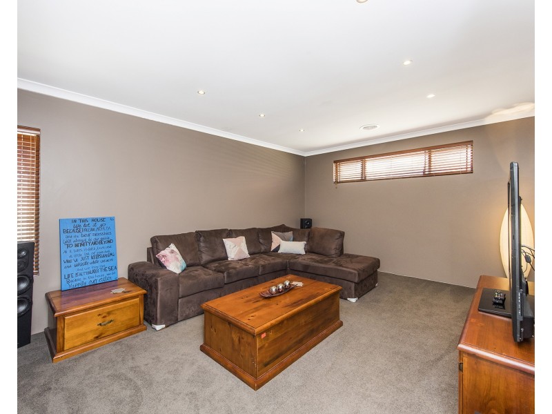 146 Yindana Boulevard, Lakelands WA 6180