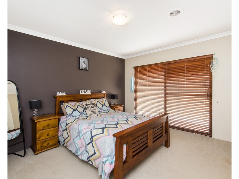 146 Yindana Boulevard, Lakelands WA 6180