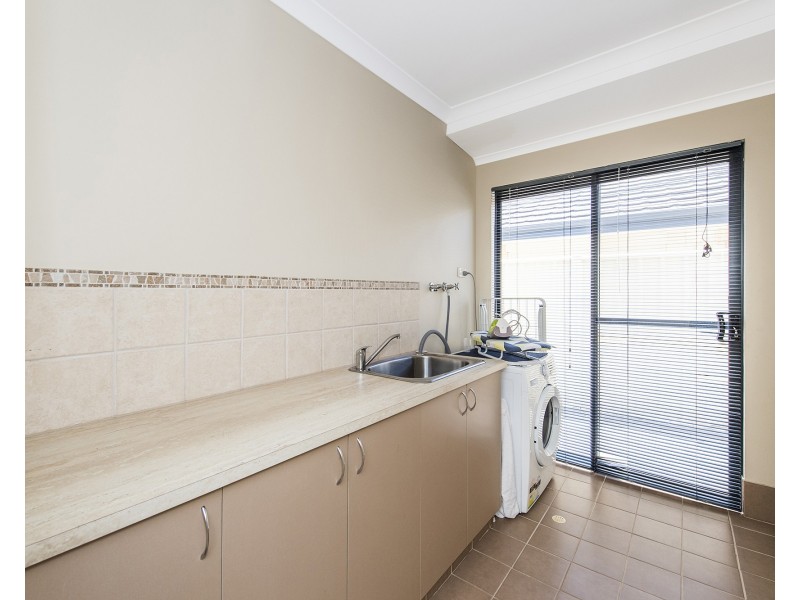 146 Yindana Boulevard, Lakelands WA 6180