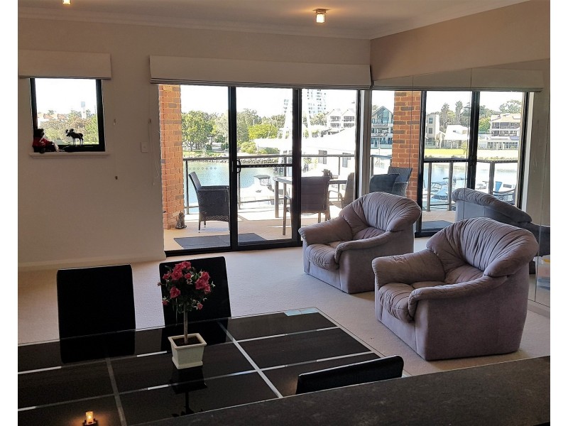 38/37 Dolphin Drive, Mandurah WA 6210