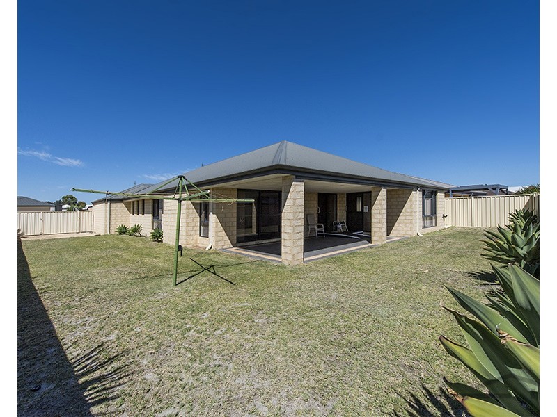 19 Wells Road, Pinjarra WA 6208