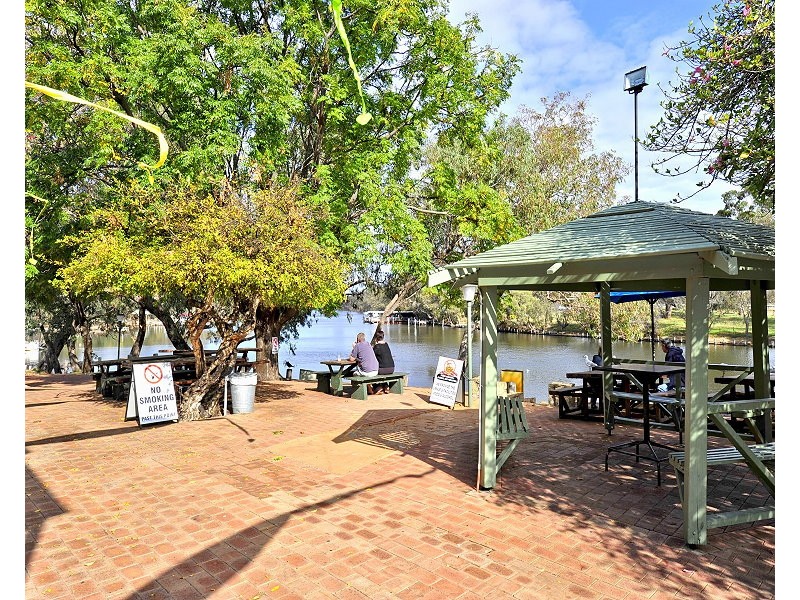 19 Wells Road, Pinjarra WA 6208