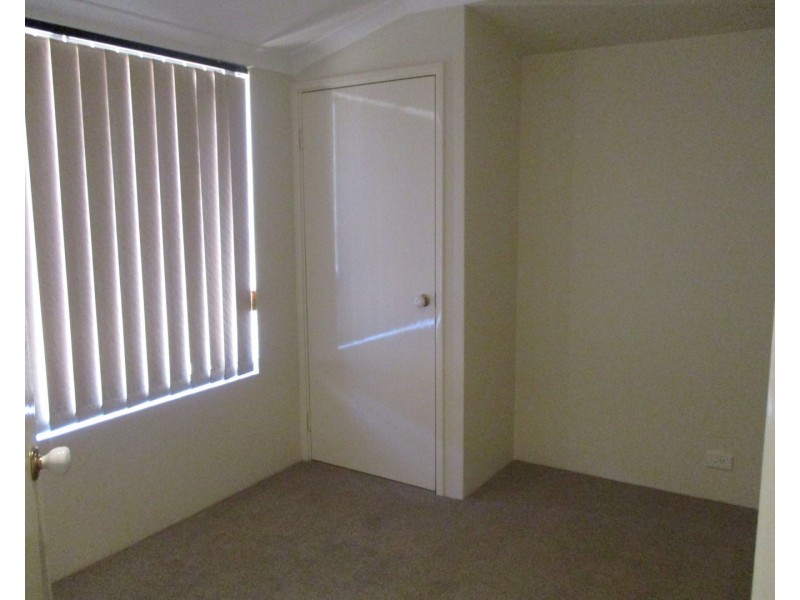 6 Pyrford Ramble, Erskine WA 6210