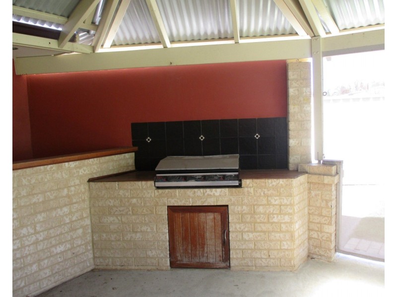 6 Pyrford Ramble, Erskine WA 6210