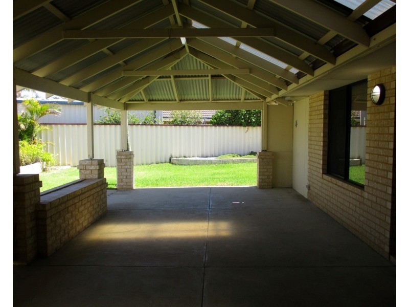 6 Pyrford Ramble, Erskine WA 6210