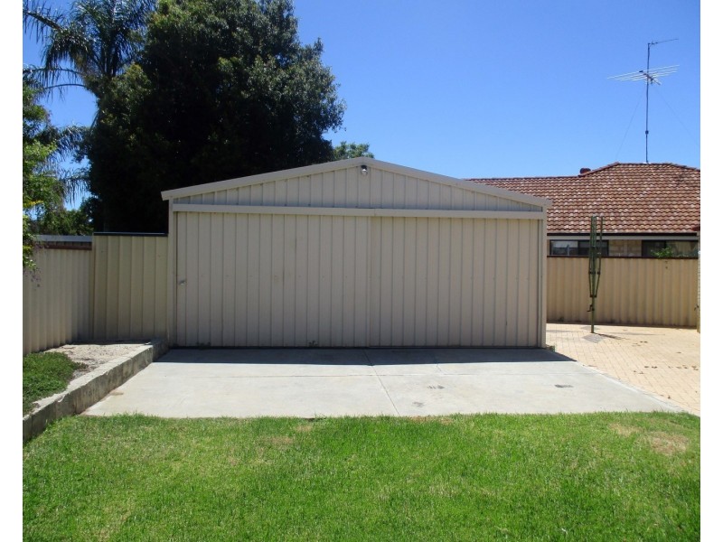 6 Pyrford Ramble, Erskine WA 6210