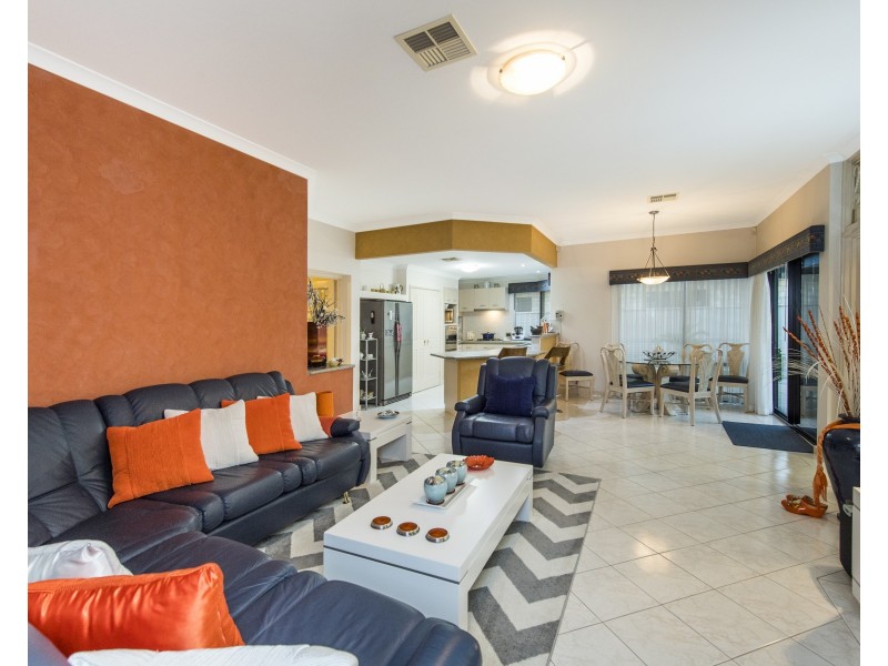 33 Leveque Loop, San Remo WA 6210