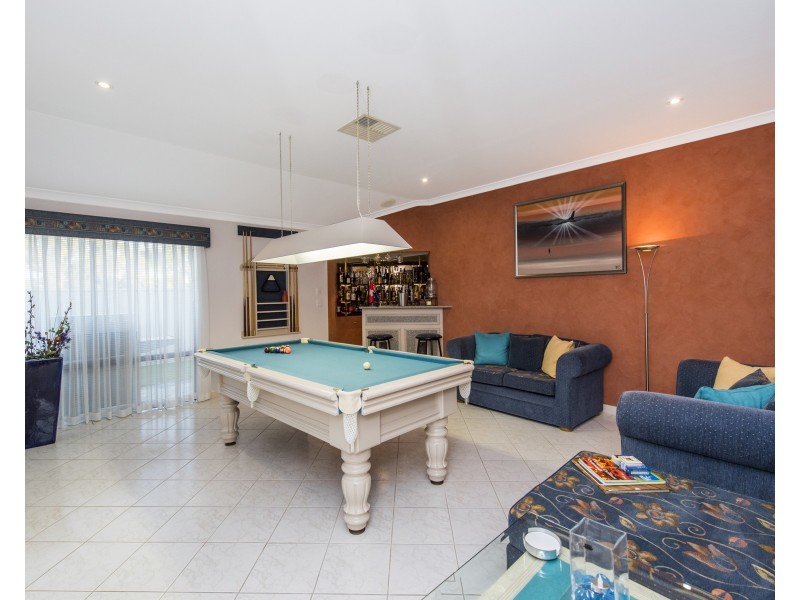 33 Leveque Loop, San Remo WA 6210