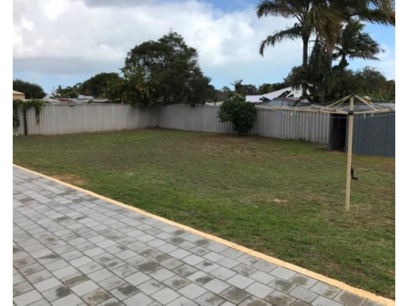 7 Lydia Place, Greenfields WA 6210