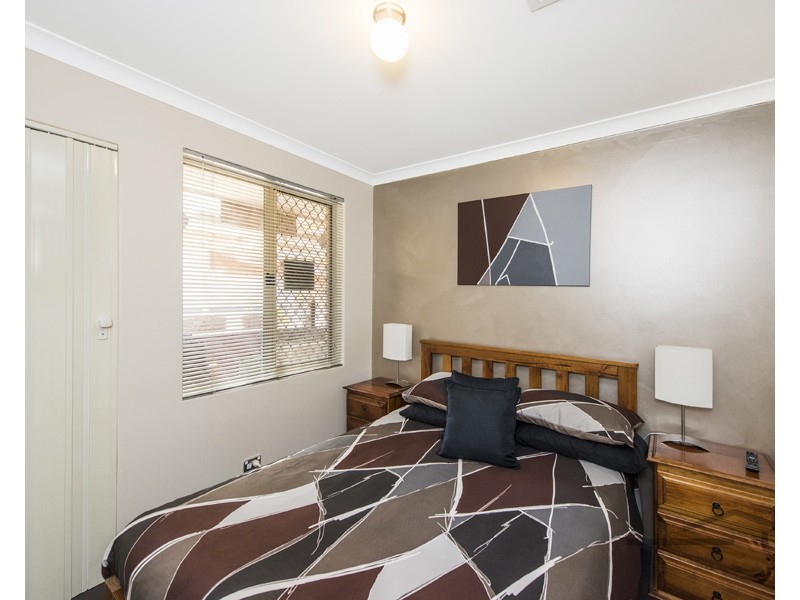 35 Casula Avenue, Coodanup WA 6210