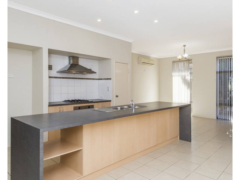 71 Nottely Crescent, Secret Harbour WA 6173