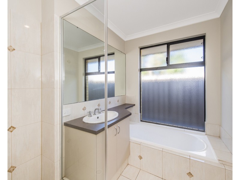 71 Nottely Crescent, Secret Harbour WA 6173