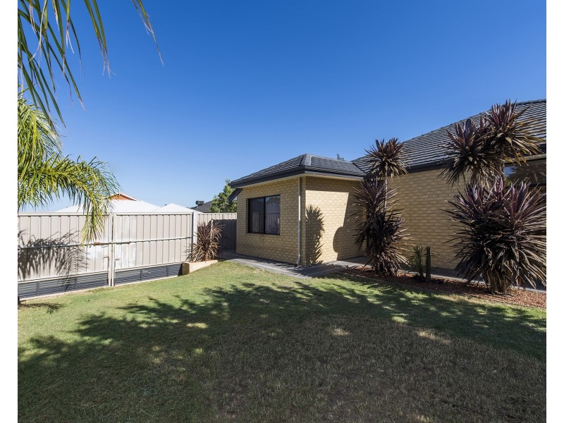 71 Nottely Crescent, Secret Harbour WA 6173