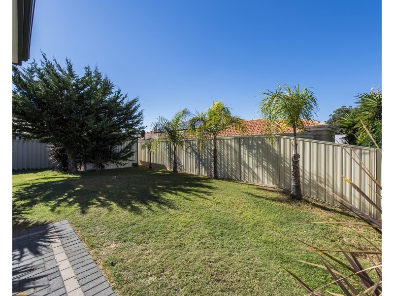 71 Nottely Crescent, Secret Harbour WA 6173