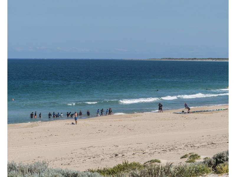 71 Nottely Crescent, Secret Harbour WA 6173