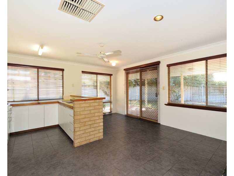 3 Feluga Court, Greenfields WA 6210