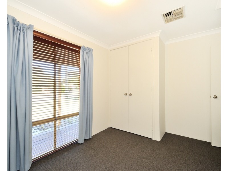 3 Feluga Court, Greenfields WA 6210