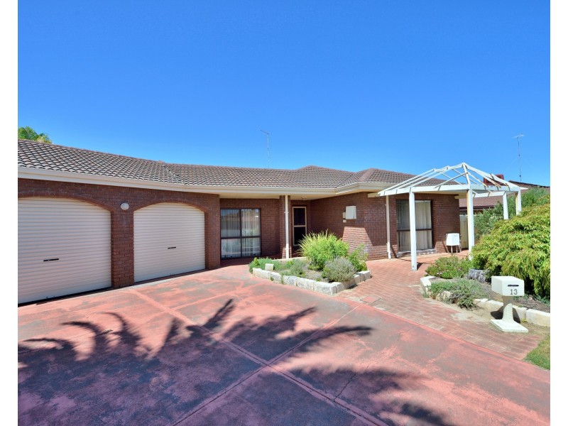 13 Rocklea Place, Silver Sands WA 6210