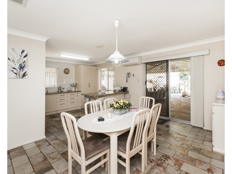 25 Sievewright Street, Silver Sands WA 6210