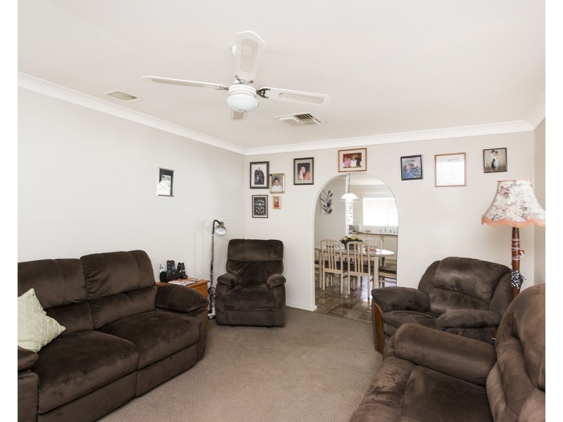 25 Sievewright Street, Silver Sands WA 6210