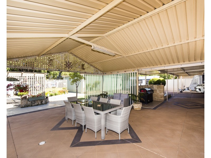 25 Sievewright Street, Silver Sands WA 6210