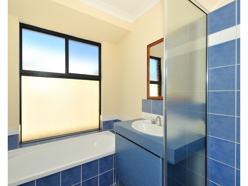 9 Fremont Crescent, Secret Harbour WA 6173