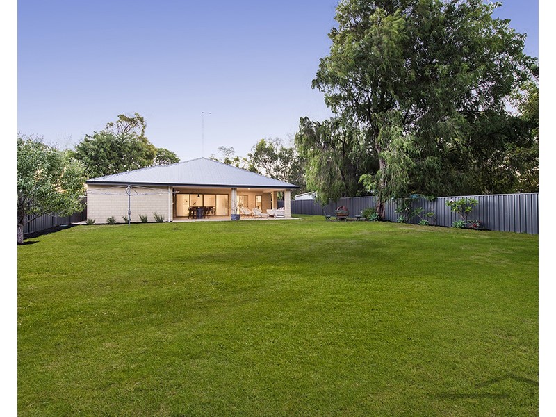 15 Watson Avenue, Coodanup WA 6210