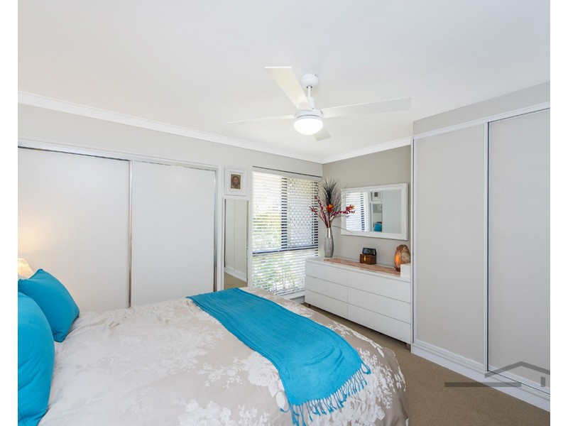 27 Blythwood Street, Dudley Park WA 6210