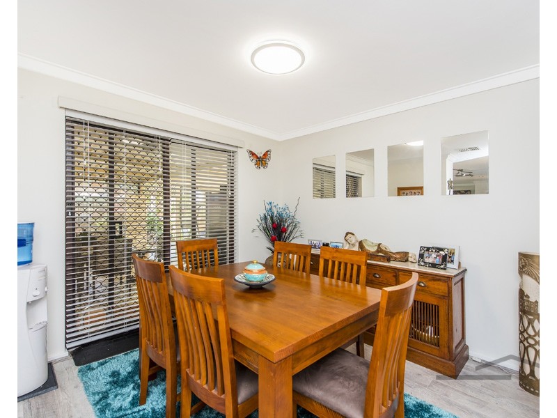 27 Blythwood Street, Dudley Park WA 6210