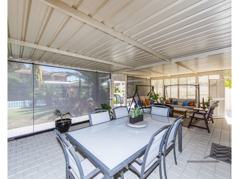 27 Blythwood Street, Dudley Park WA 6210