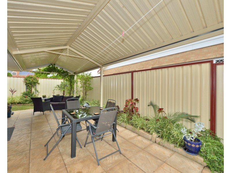 16 Peppertree Close, Wannanup WA 6210