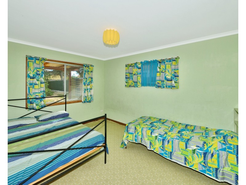 18 Flight Street, Falcon WA 6210