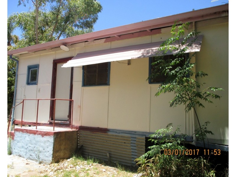 28 Service Street, Mandurah WA 6210