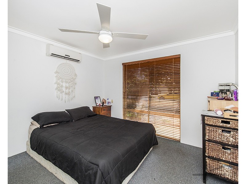 2 Warbrook Place, Coodanup WA 6210