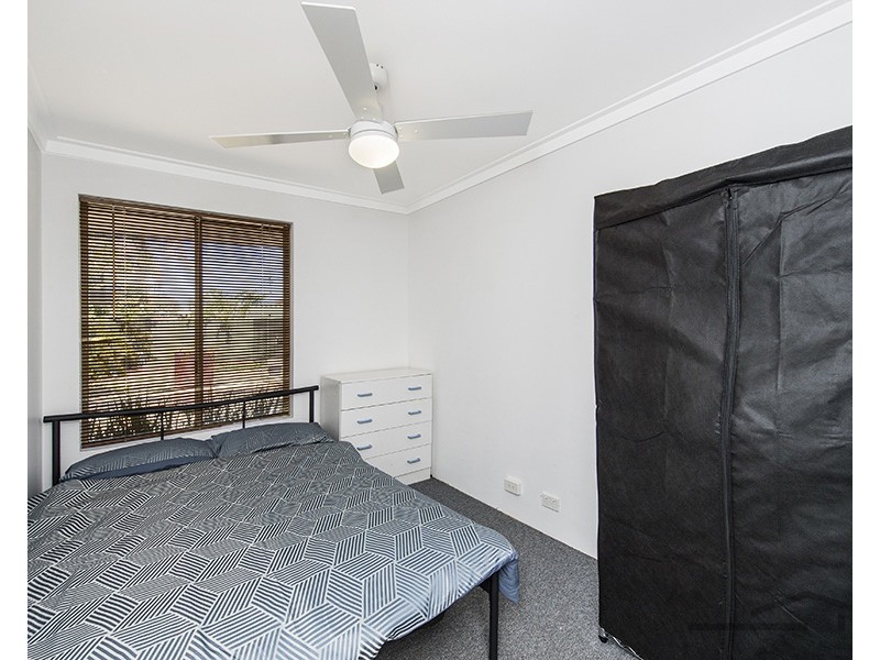 2 Warbrook Place, Coodanup WA 6210