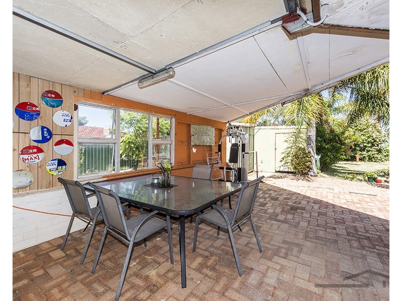 2 Warbrook Place, Coodanup WA 6210