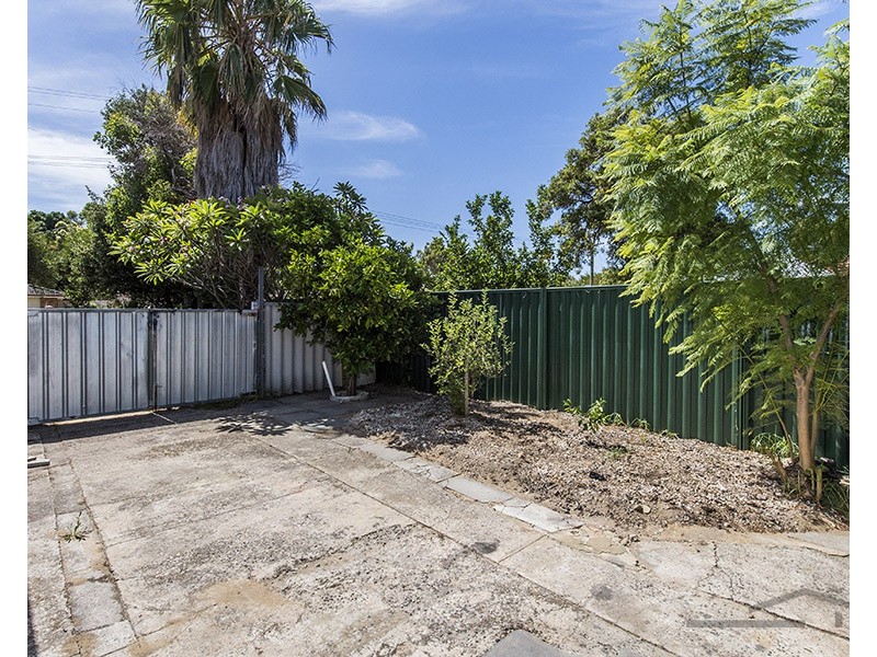 2 Warbrook Place, Coodanup WA 6210