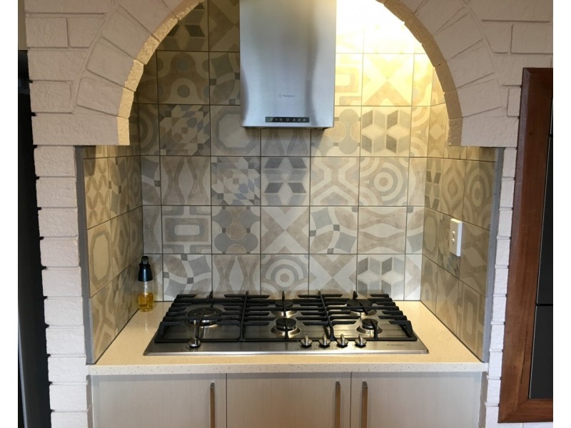 11 Columbia Close, Halls Head WA 6210