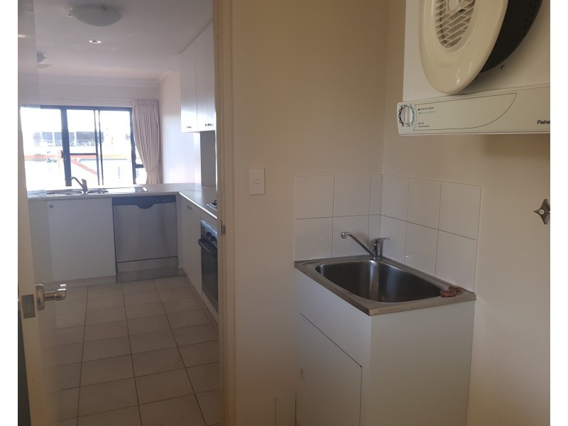 15/3 Piccolo Place, Halls Head WA 6210