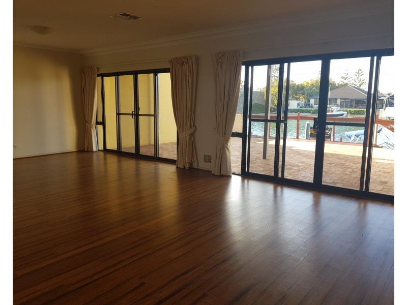 15/3 Piccolo Place, Halls Head WA 6210