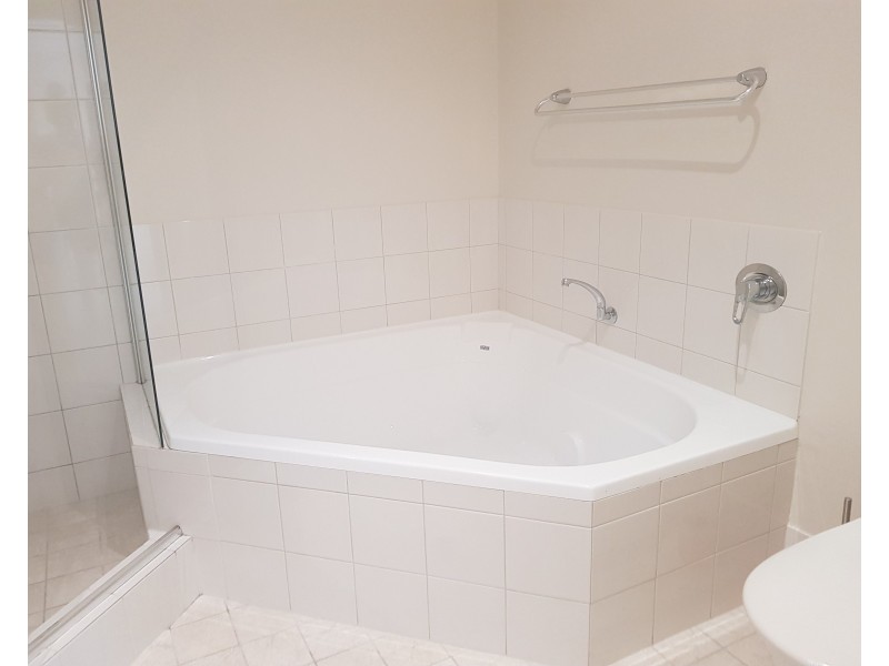 15/3 Piccolo Place, Halls Head WA 6210